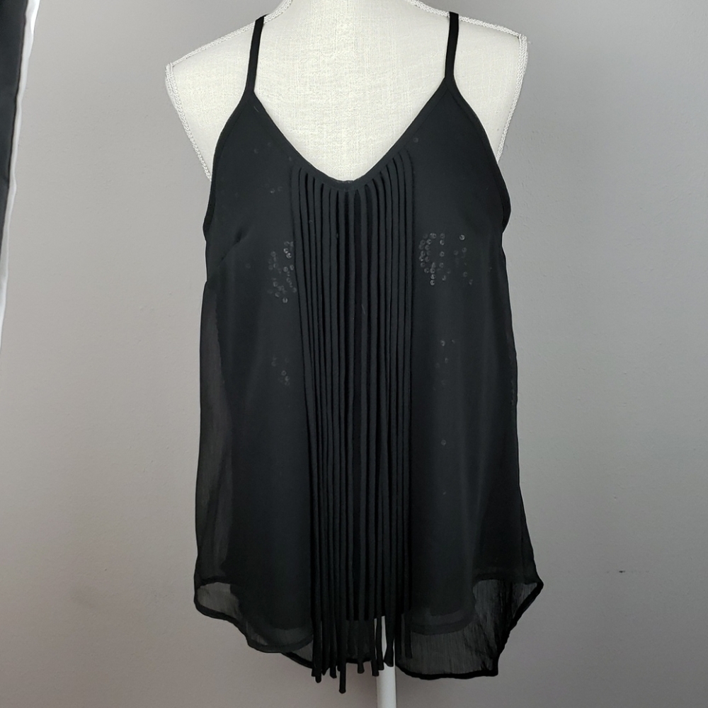 Black fringe tank